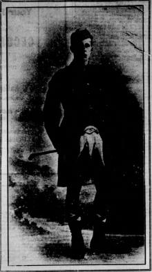 Duncan MacNeill Fox Tarratt in military uniform